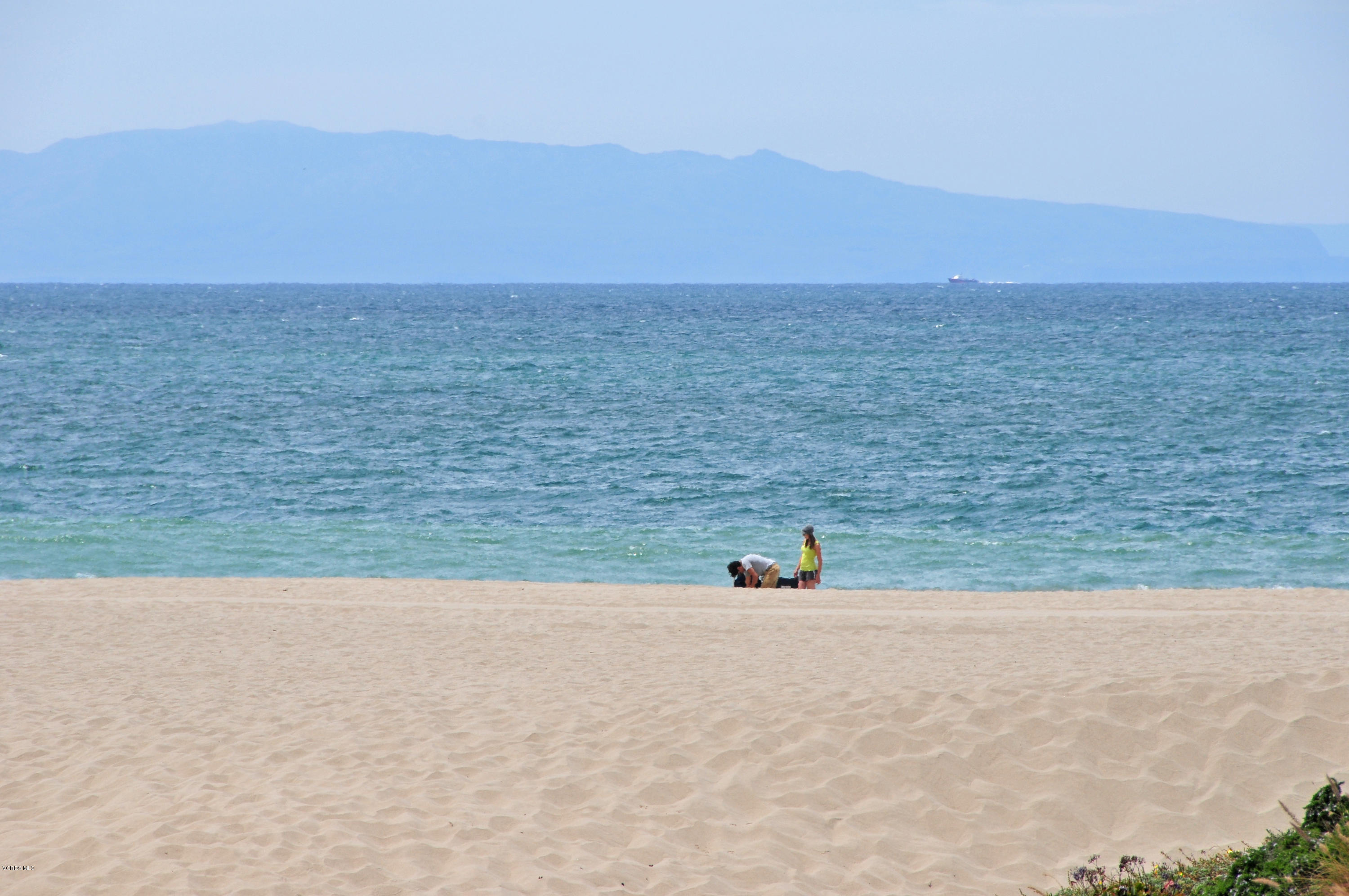 3101 Peninsula Road, Unit 105 Oxnard, CA 93035 - Photo 25 of 36 a view of a lake