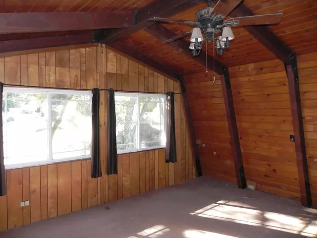 a view of an entryway