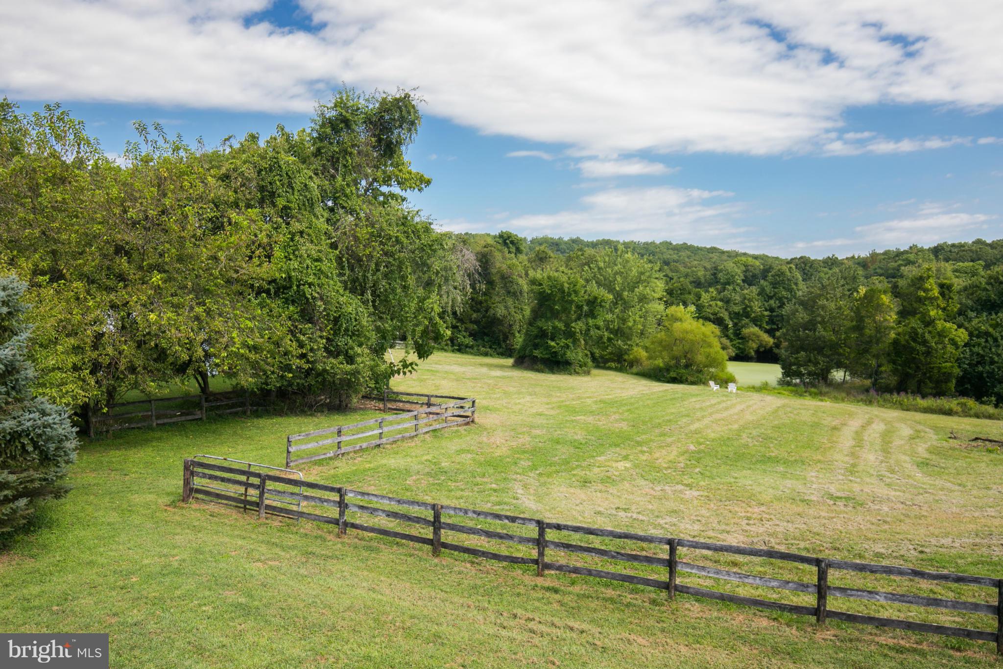6084 Old Bust Head Road Broad Run, VA 20137 - Photo 15 of 30 View