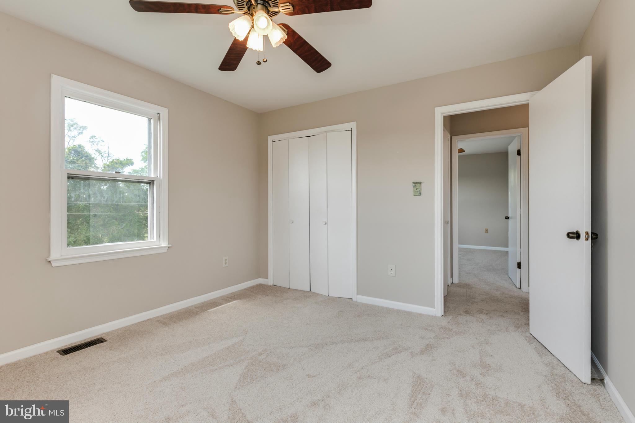 6084 Old Bust Head Road Broad Run, VA 20137 - Photo 17 of 30 Bedroom