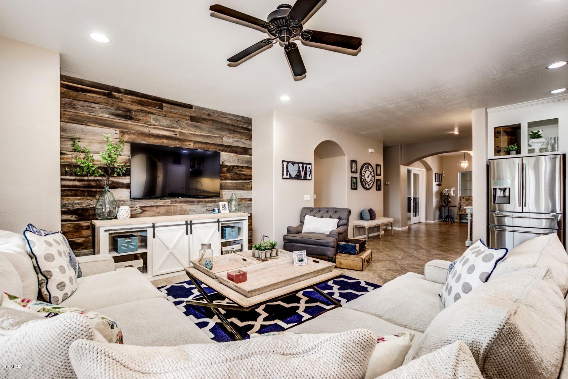 21992 East Rosa Road Queen Creek, AZ 85142 - Photo 7 of 49 Family Room