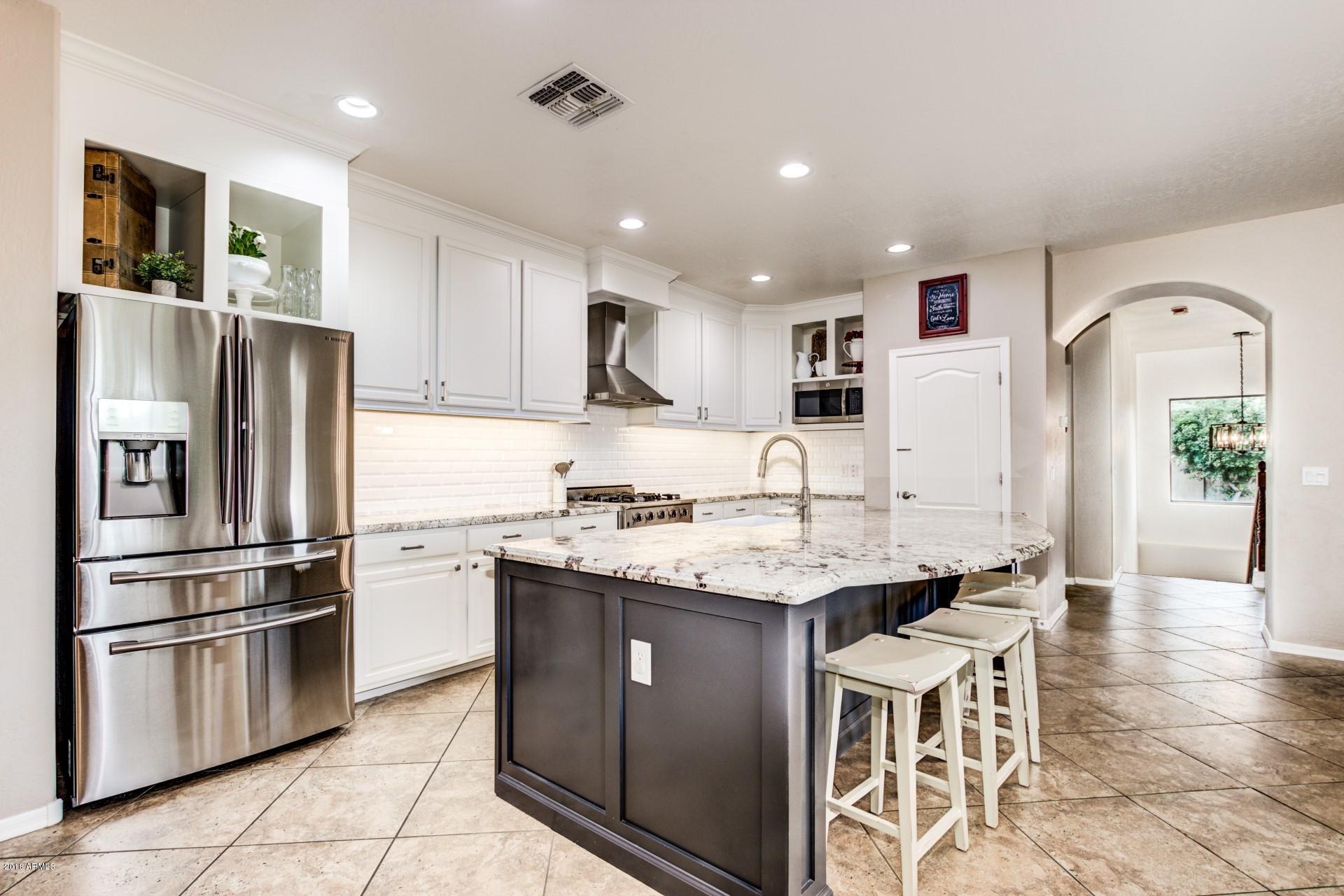 21992 East Rosa Road Queen Creek, AZ 85142 - Photo 9 of 49 Kitchen
