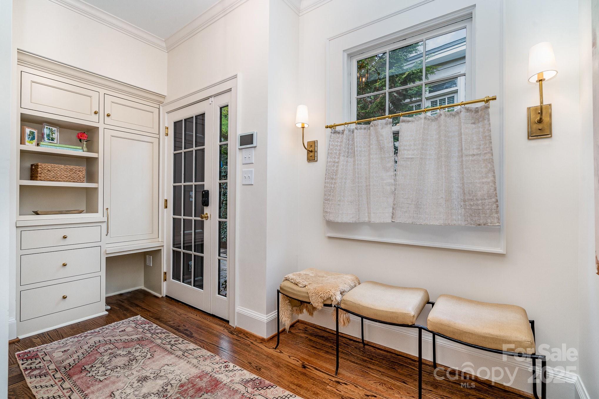 2120 Malvern Road Charlotte, NC 28207 - Photo 14 of 48 a room with furniture and a window