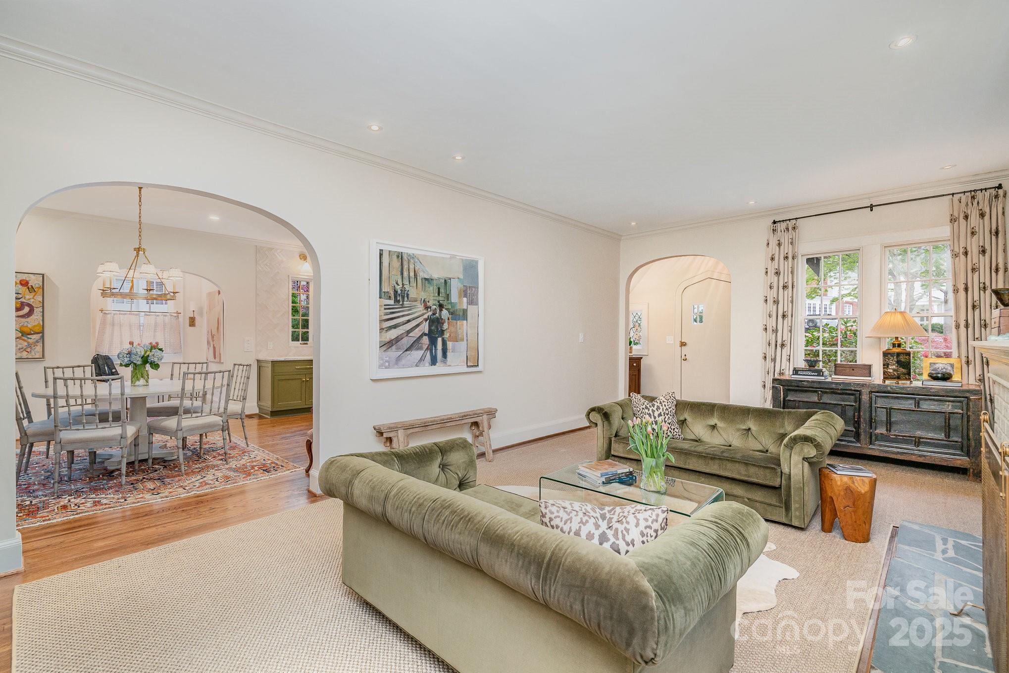 2120 Malvern Road Charlotte, NC 28207 - Photo 4 of 48 a living room with furniture and a large window