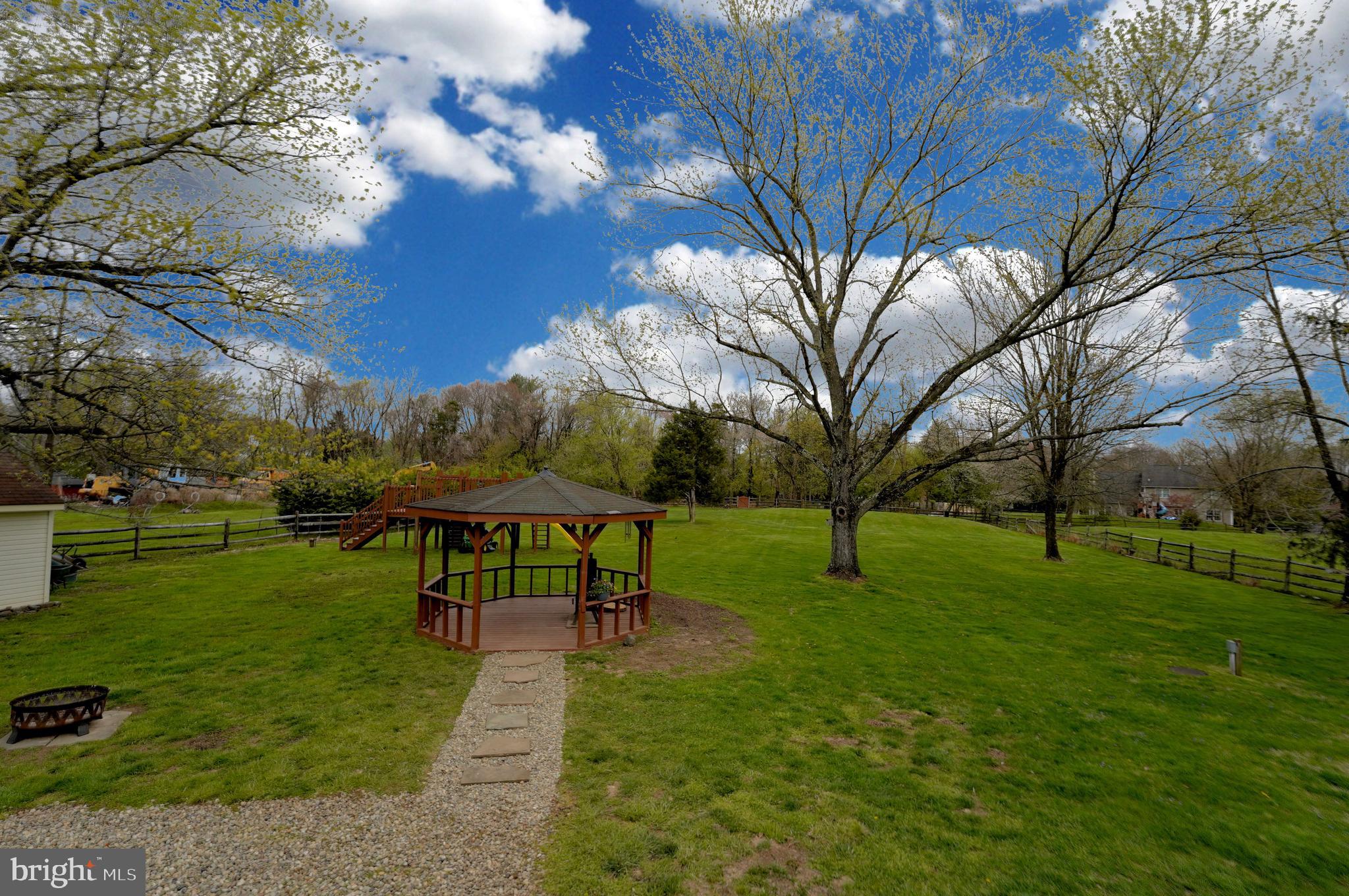 554 Scotch Road Pennington, NJ 08534 - Photo 36 of 85 Gallery Image 36