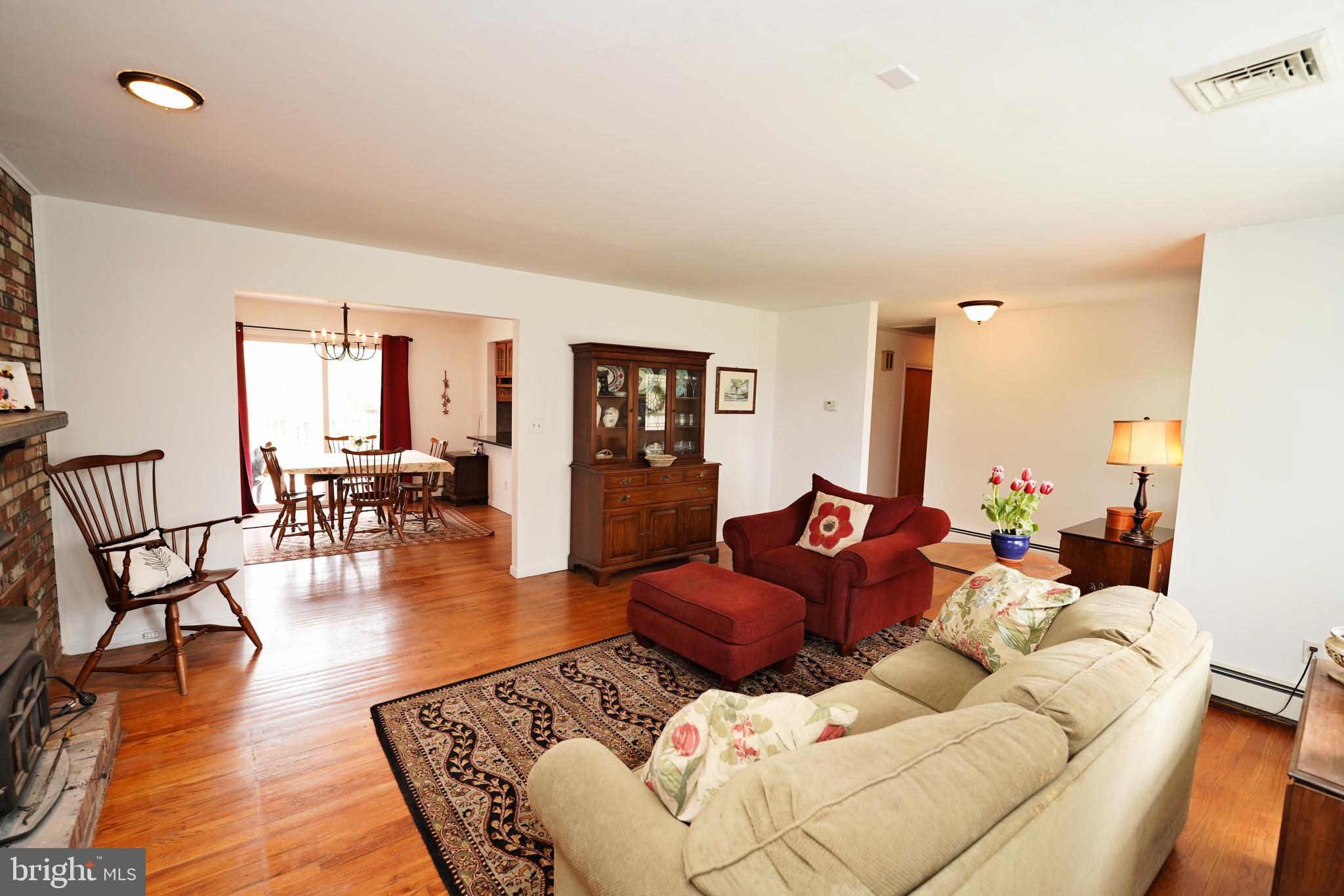 554 Scotch Road Pennington, NJ 08534 - Photo 6 of 85 Gallery Image 6