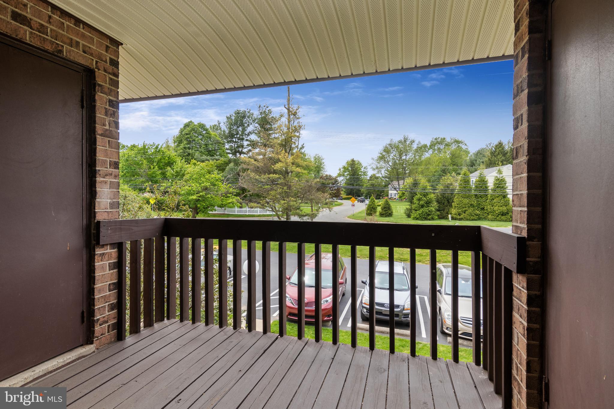 1301 Raintree Lane Malvern, PA 19355 - Photo 4 of 15 Gallery Image 4