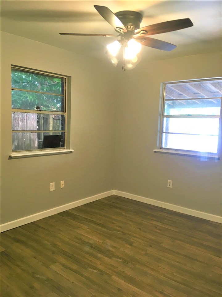 107 West Hickory Street Bay Minette, AL 36507 - Photo 7 of 14