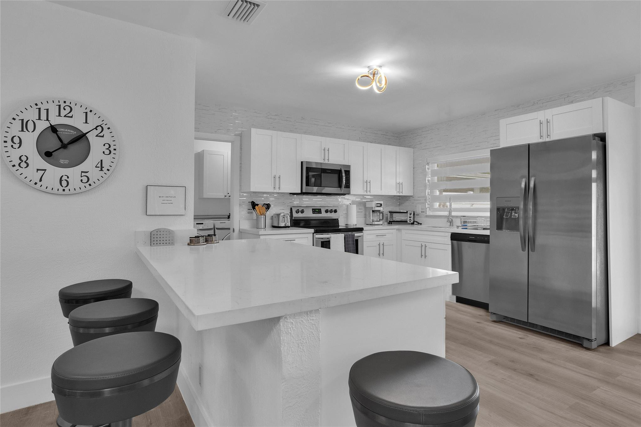 5311 Pierce Street Hollywood, FL 33021 - Photo 9 of 52 Photo 9