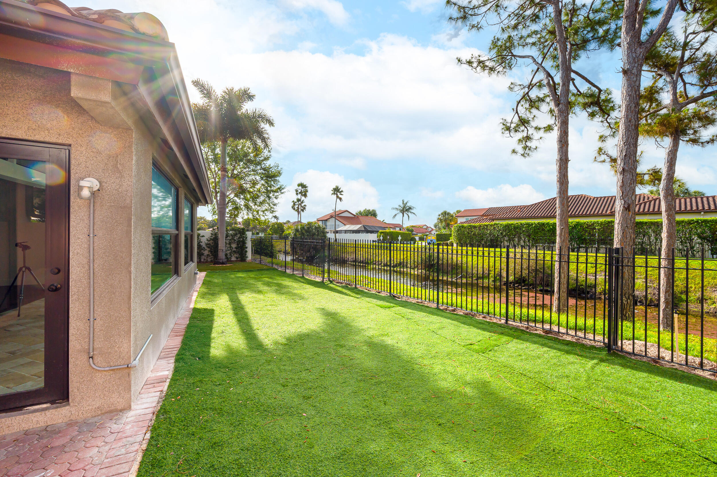 6388 Via Rosa Boca Raton, FL 33433 - Photo 45 of 49 photo-21