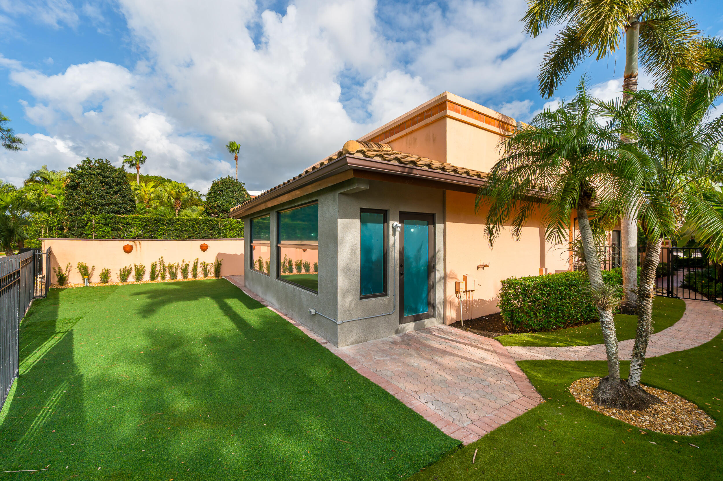 6388 Via Rosa Boca Raton, FL 33433 - Photo 46 of 49 photo-23