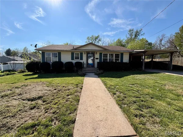 $179,900 | 503 South Washington Street, Salem, MO 65560