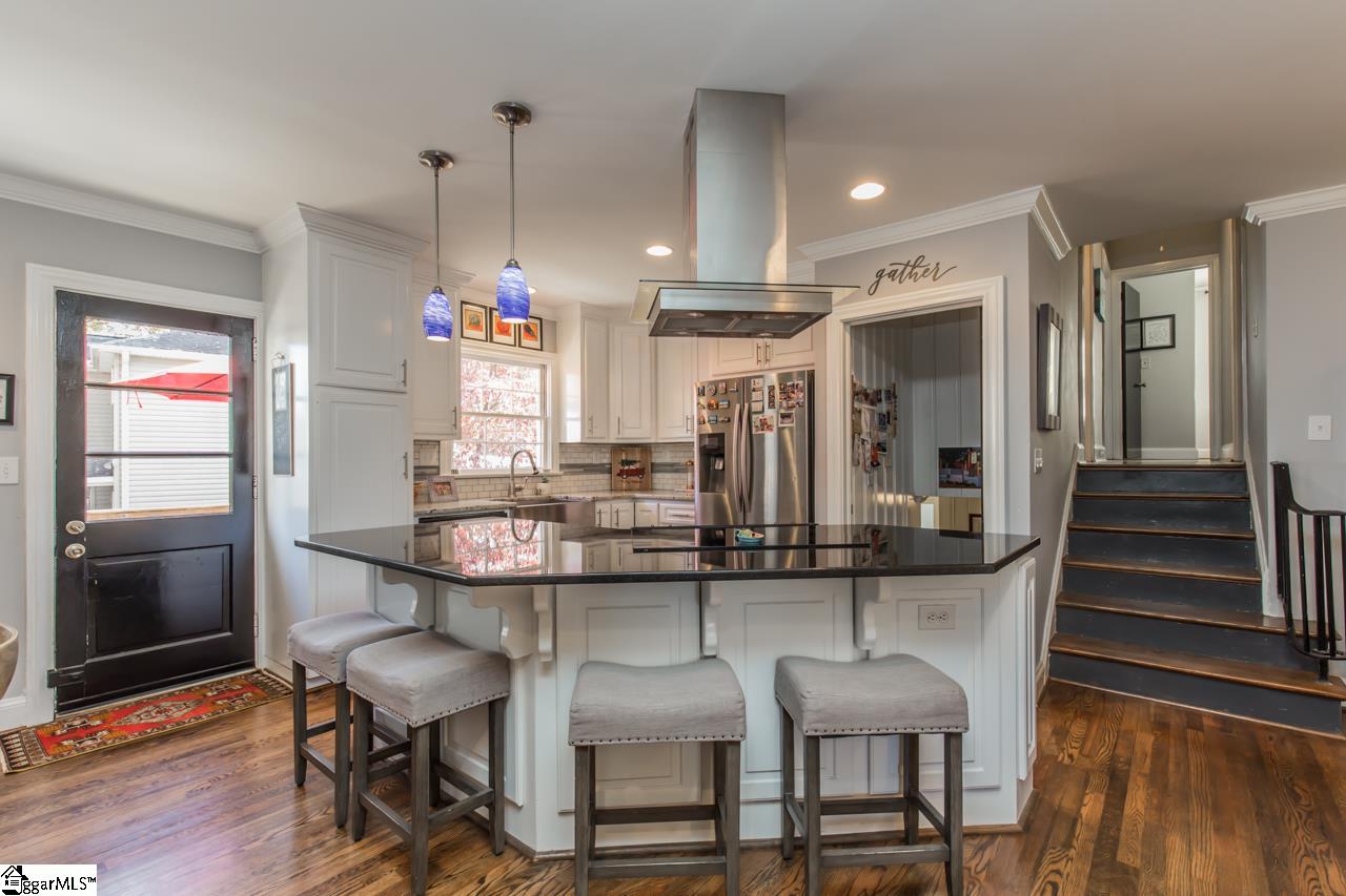 1 Nottingham Road Greenville, SC 29607 - Photo 8 of 29