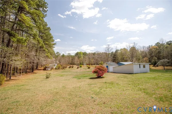 $330,000 | 17012 Coatesville Road, Beaverdam, VA 23015
