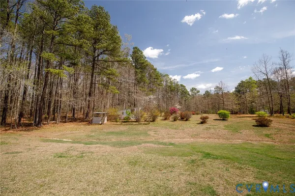 $330,000 | 17012 Coatesville Road, Beaverdam, VA 23015
