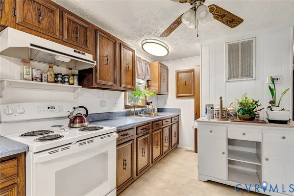 $330,000 | 17012 Coatesville Road, Beaverdam, VA 23015