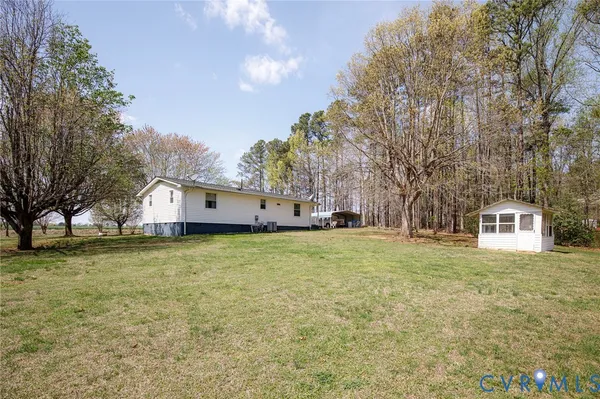 $330,000 | 17012 Coatesville Road, Beaverdam, VA 23015