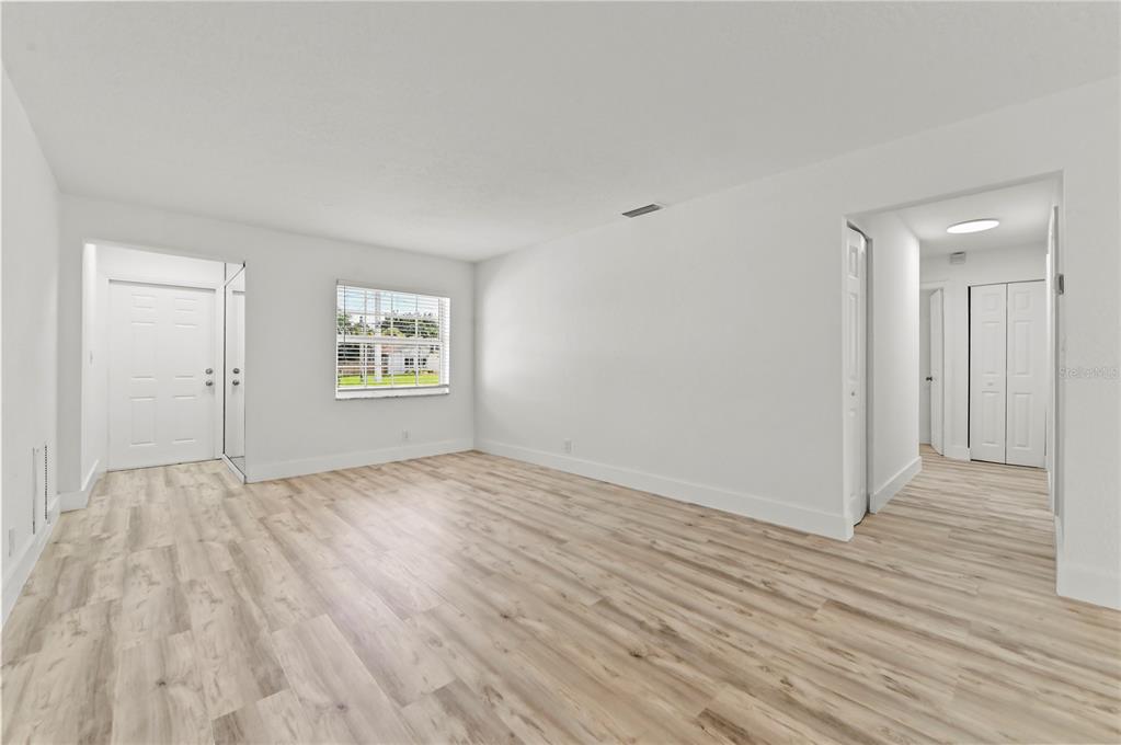 271 Northwest 35th Street Boca Raton, FL 33431 - Photo 3 of 33 Gallery Image 3