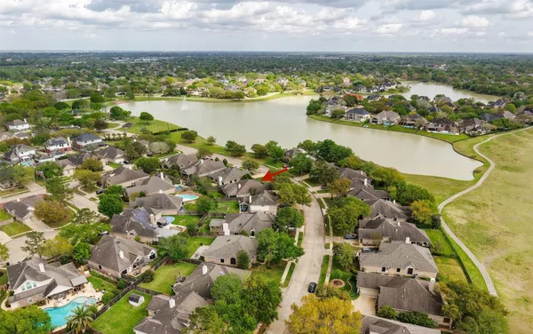 $2,500 | 2634 Shelby Drive, Pearland, TX 77584