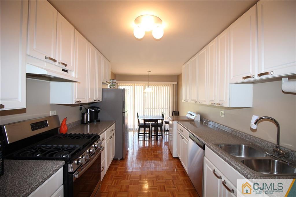 110 Kendall Road Kendall Park, NJ 08824 - Photo 14 of 25 Gallery Image 14