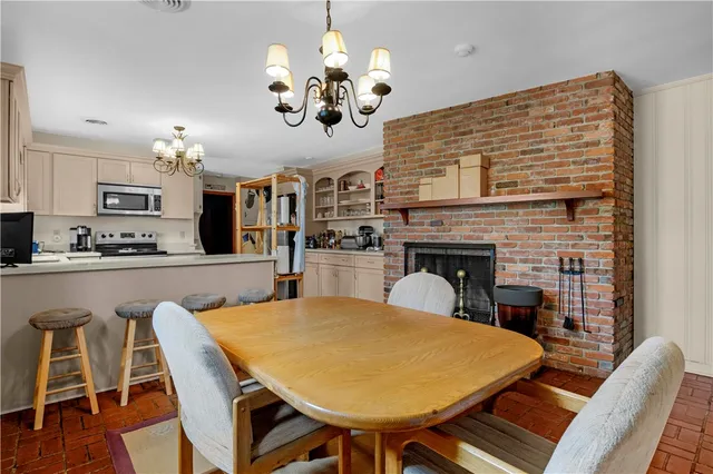 $369,900 | 1001 Coral Road, Waycross, GA 31501