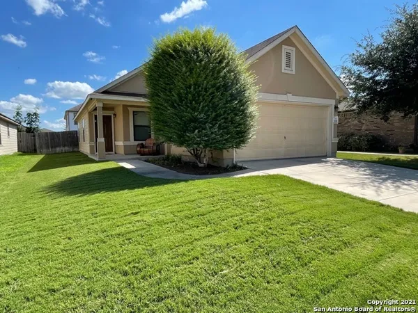 $1,600 | 10210 Dixon Wood, San Antonio, TX 78245