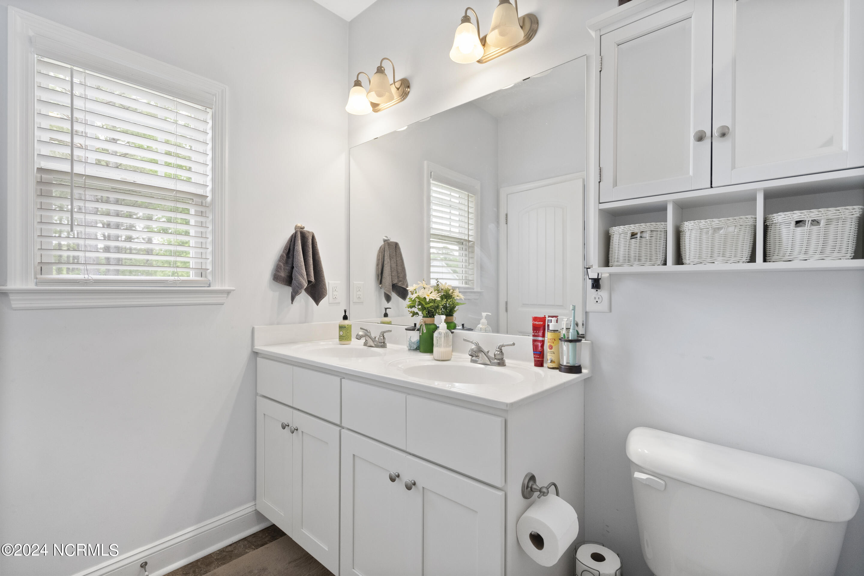 875 Union Bethel Road Hampstead, NC 28443 - Photo 27 of 48 Guest Bath