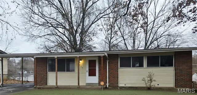 $154,900 | 1923 Nashua Drive, Dellwood, MO 63136