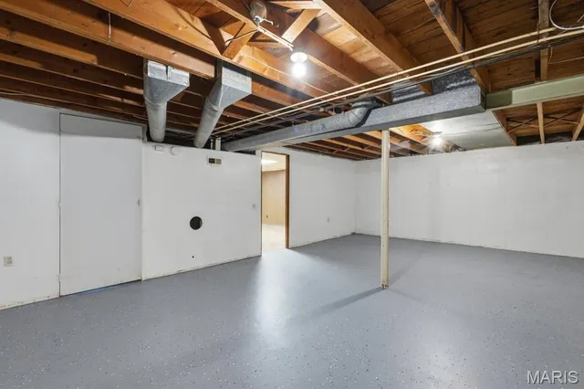 $154,900 | 1923 Nashua Drive, Dellwood, MO 63136