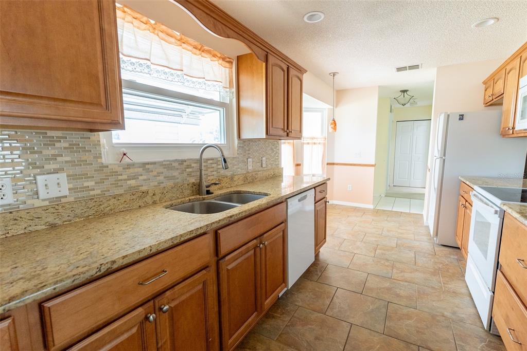 8480 Southwest 61st Terrace Road Ocala, FL 34476 - Photo 15 of 62