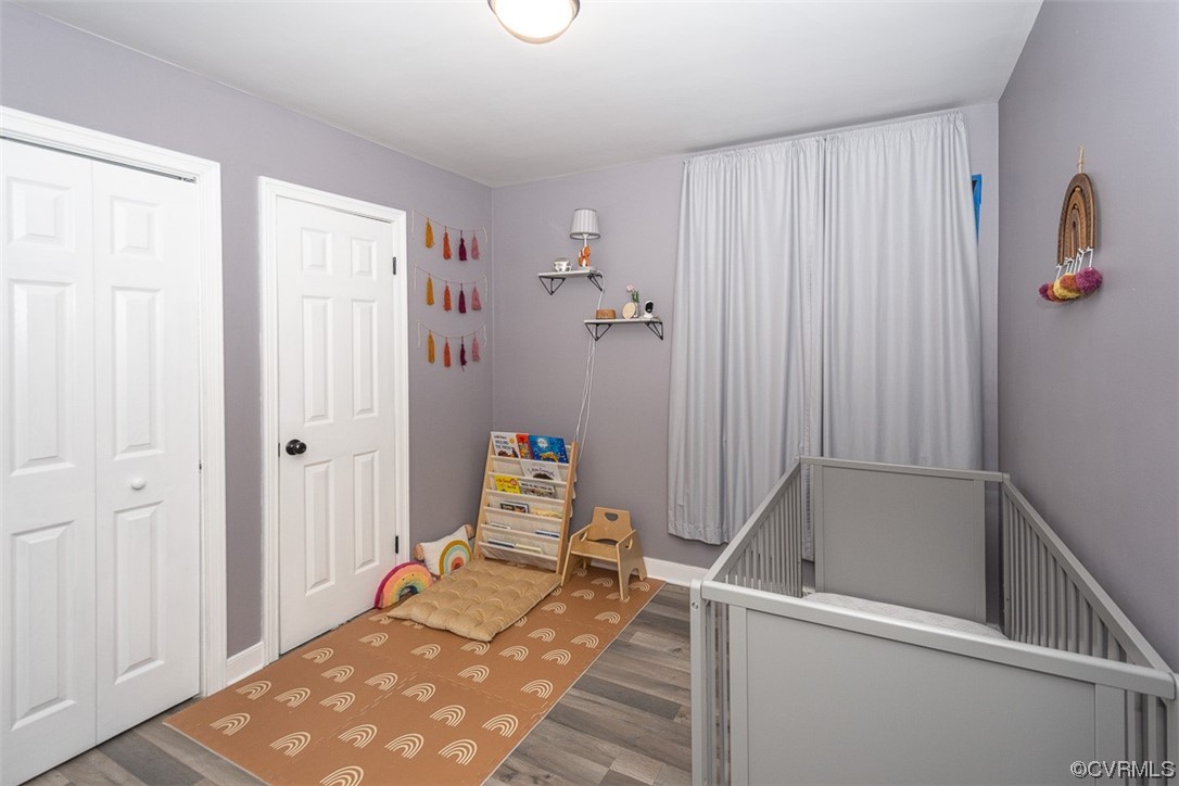 1025 Andros Road Richmond, VA 23225 - Photo 18 of 37 a room with a table and chairs