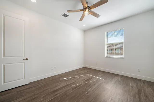 $5,000 | 4925 Pointe Midtown Way, Palm Beach Gardens, FL 33418