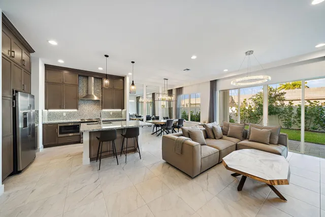 $5,000 | 4925 Pointe Midtown Way, Palm Beach Gardens, FL 33418