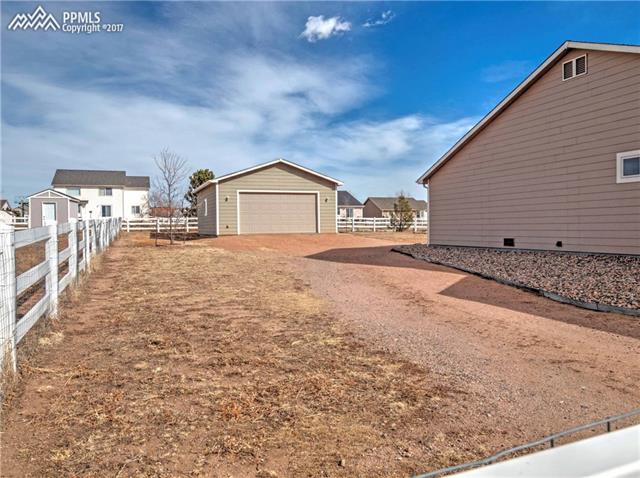 8235 Del Rio Road Peyton, CO 80831 - Photo 4 of 14