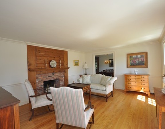332 Stow Road Harvard, MA 01451 - Photo 5 of 26