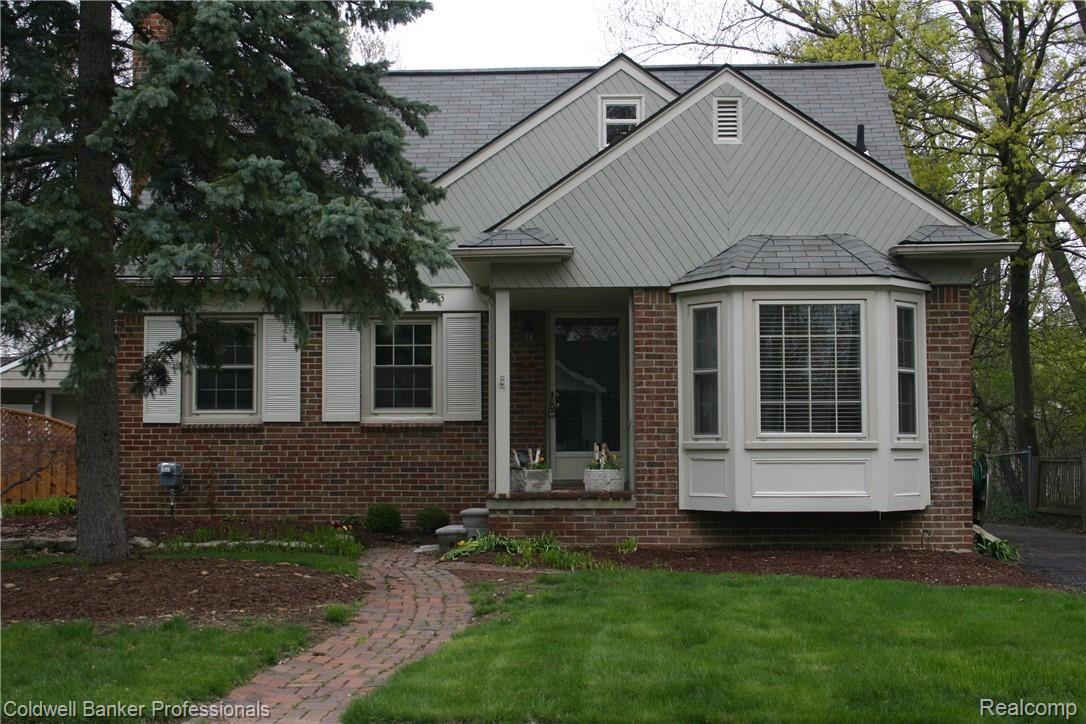 2563 Windemere Road Birmingham, MI 48009 - Photo 24 of 25 2563 Windemere