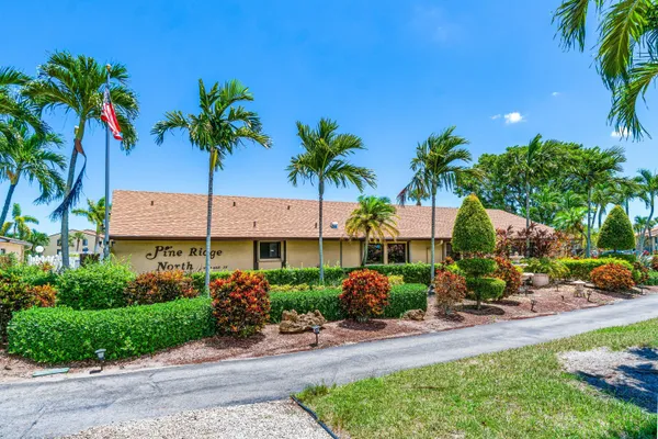 $2,000 | 826 Sky Pine Way, Unit D1, Greenacres, FL 33415