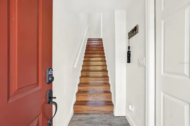 $5,000 | 3006 West Julia Street, Unit C, Tampa, FL 33629