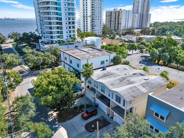 $5,000 | 3006 West Julia Street, Unit C, Tampa, FL 33629