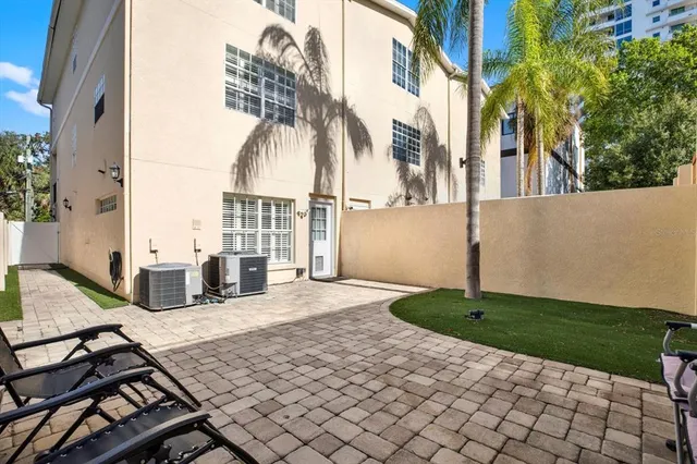 $5,000 | 3006 West Julia Street, Unit C, Tampa, FL 33629