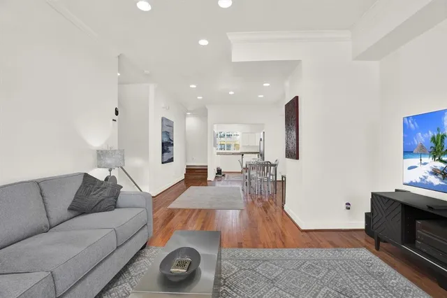 $5,000 | 3006 West Julia Street, Unit C, Tampa, FL 33629