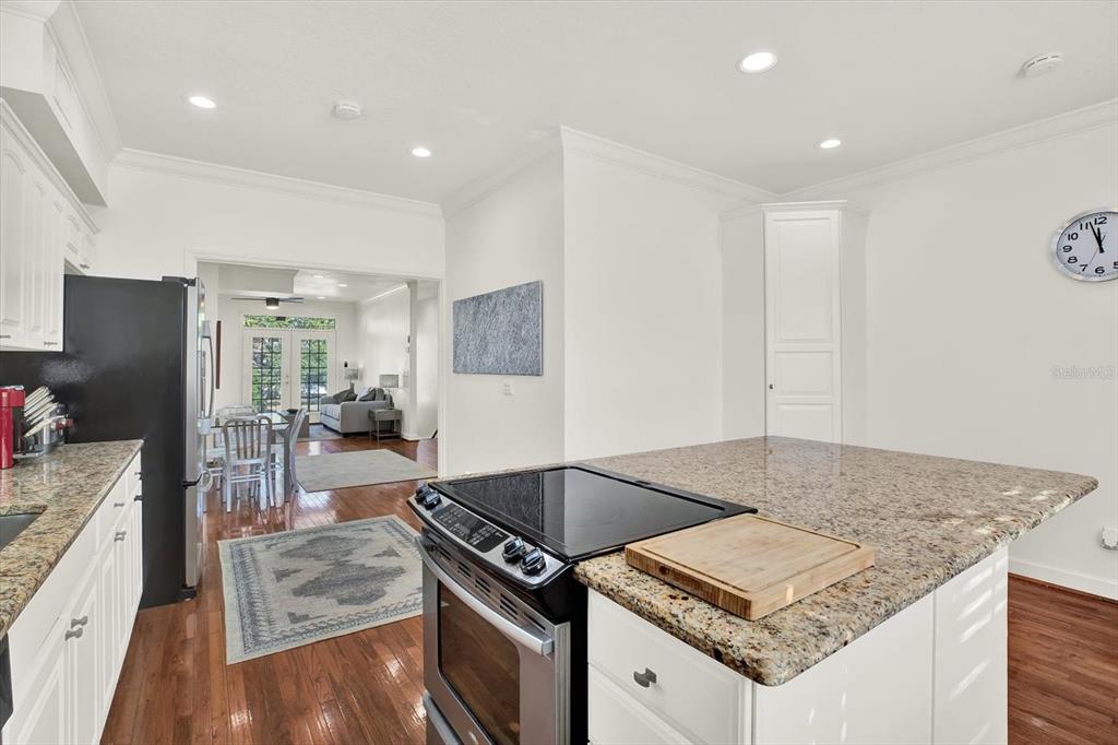 3006 West Julia Street, Unit C Tampa, FL 33629 - Photo 10 of 37