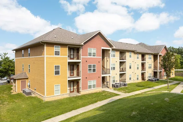 $1,125 | 8027 Glimmer Way, Other, KY 40214