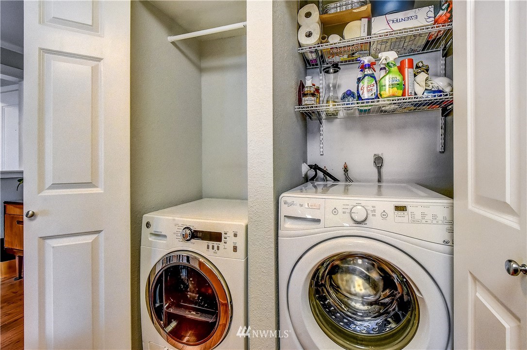8516 196th Street Southwest, Unit 212 Edmonds, WA 98026 - Photo 18 of 23 Gallery Image 18