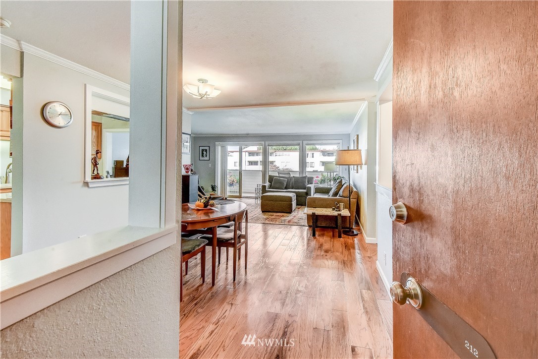 8516 196th Street Southwest, Unit 212 Edmonds, WA 98026 - Photo 19 of 23 Gallery Image 19