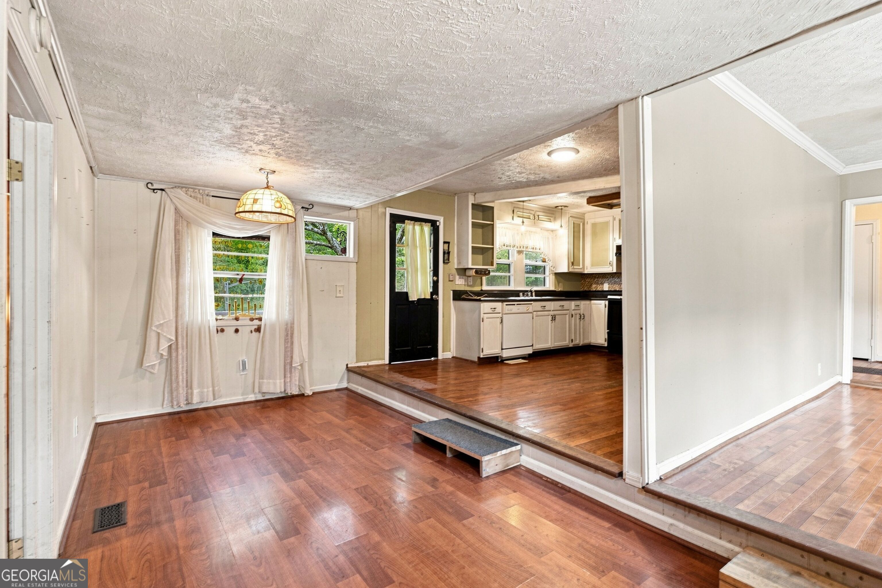 791 Warren Road Northeast Rome, GA 30165 - Photo 3 of 25 Gallery Image 3