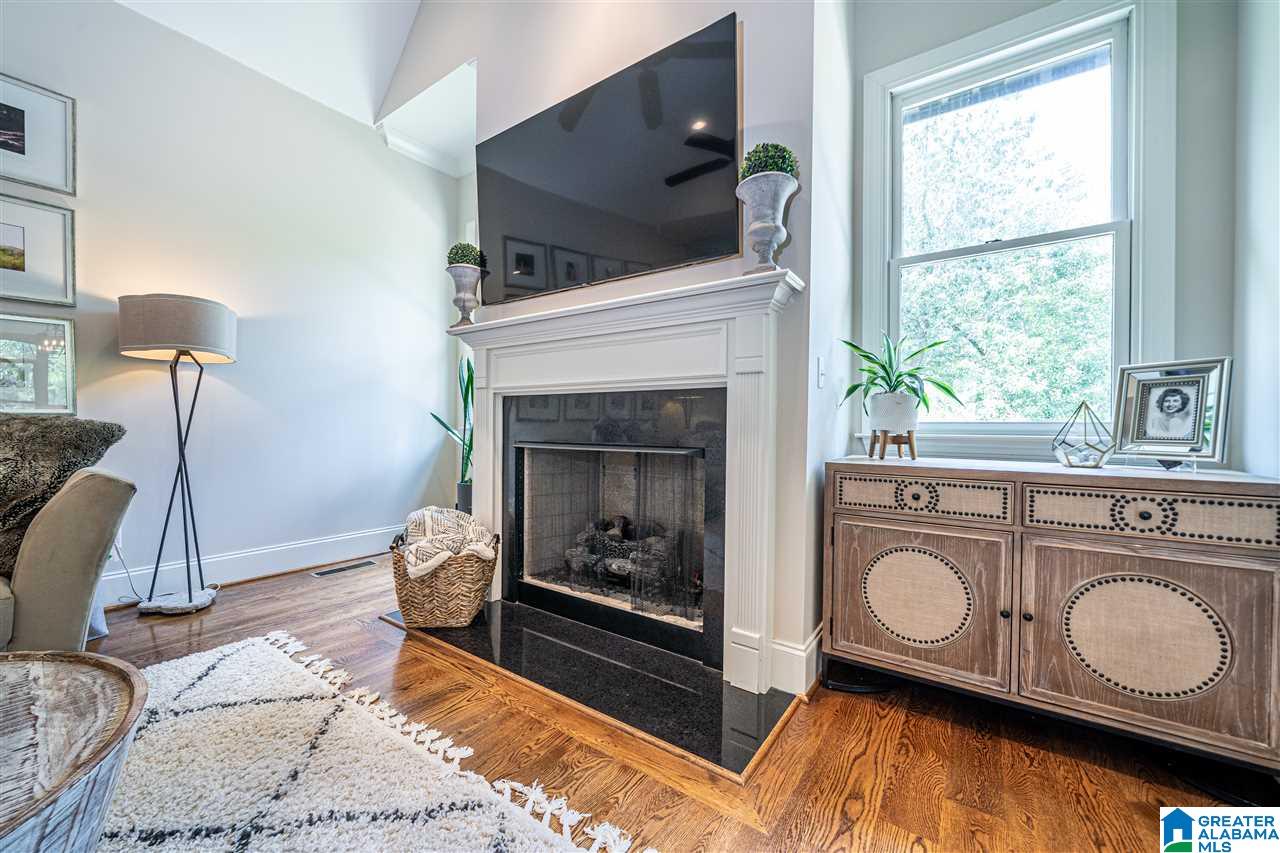 539 Greenbrier Way Birmingham, AL 35244 - Photo 12 of 49