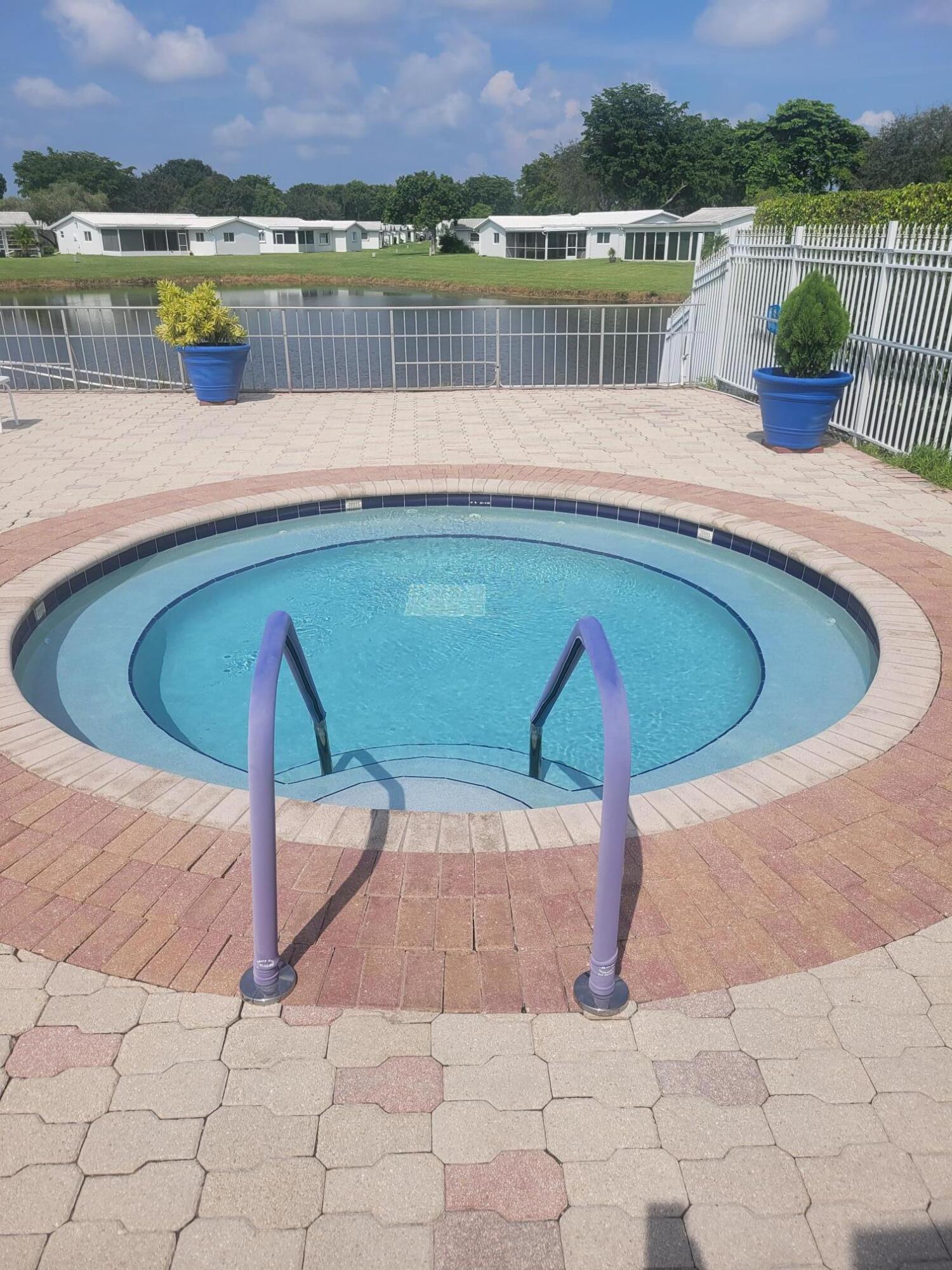 1050 Northwest 90th Way Plantation, FL 33322 - Photo 21 of 37 20230831_110128