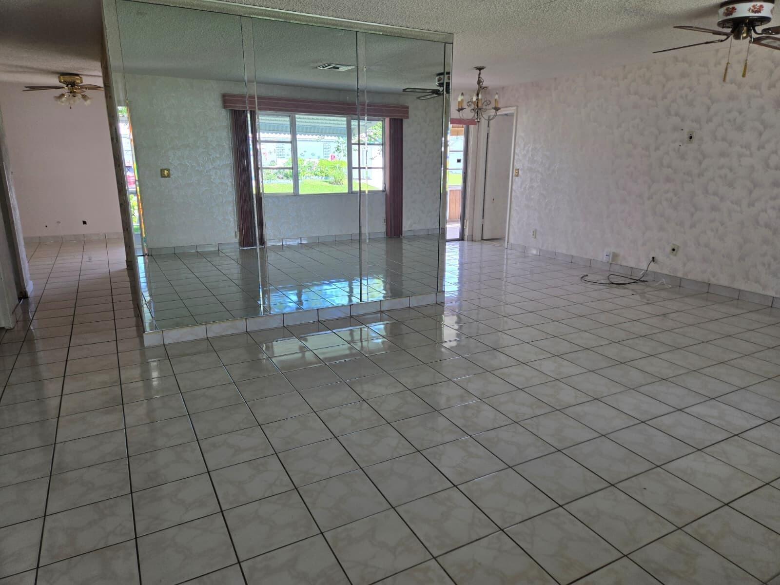 1050 Northwest 90th Way Plantation, FL 33322 - Photo 37 of 37 WhatsApp Image 2026-04-16 at 6.43.24 PM