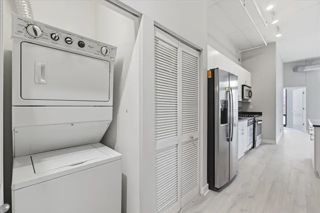 $3,750 | 740 West Fulton Street, Unit 905, Chicago, IL 60661